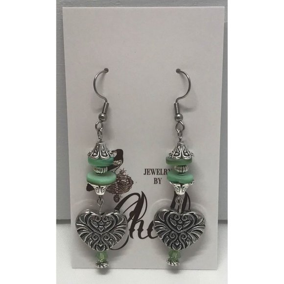 Silver Plated Heart Dyed Green Mother of Pearl - Picture 7 of 10